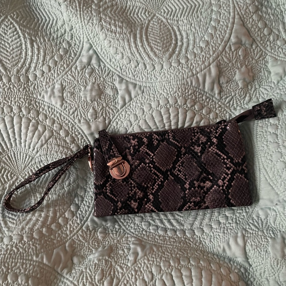 Olivia Miller Wristlet